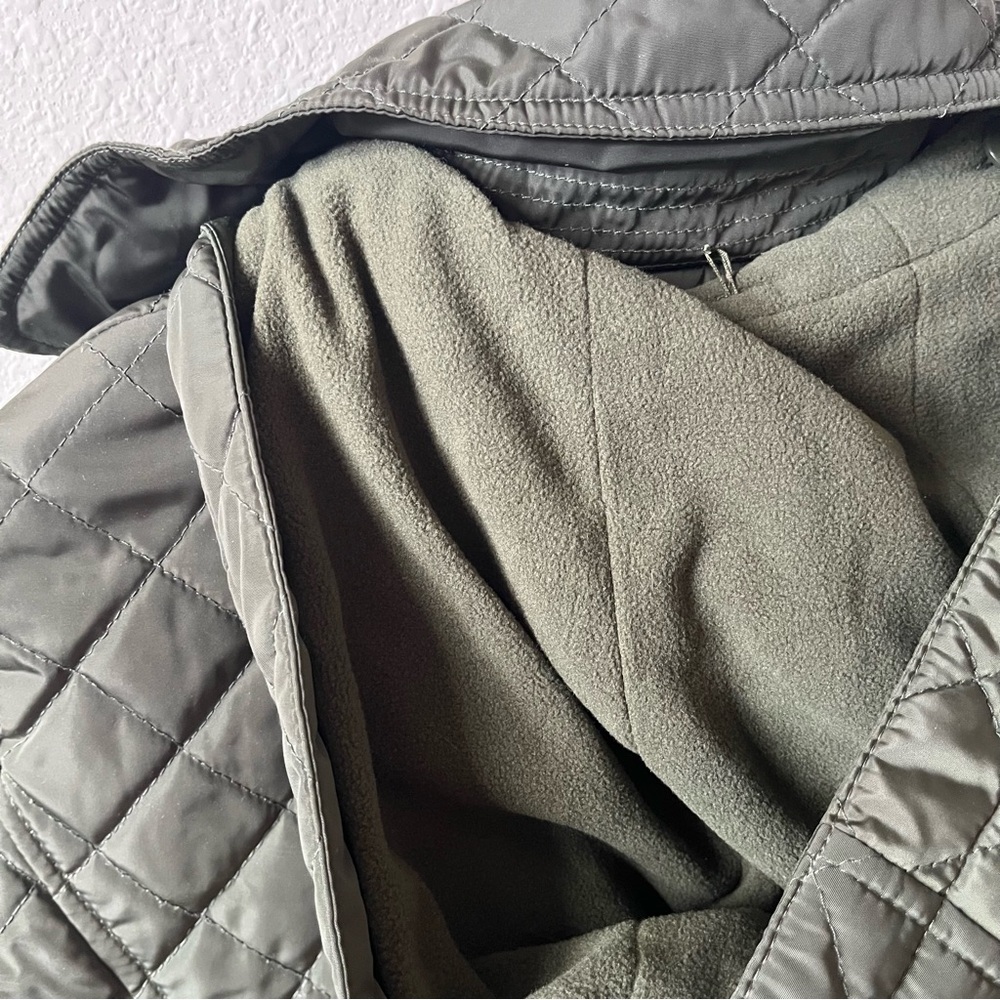 G.H. Bass & Co. Olive Quilted Jacket - Picture 10 of 10